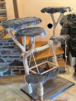 Nový kočičí strom - 3