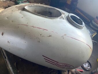 Nádrž Jawa kývačka - malá - 3