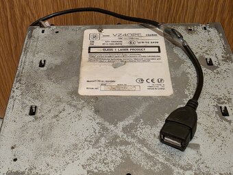Autorádio Clarion VZ402e - 3