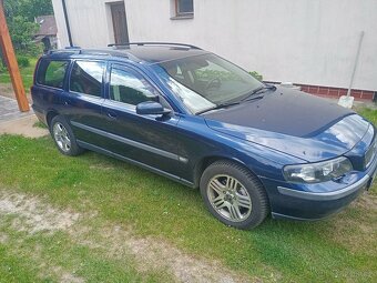 Volvo V70 D5 - 3
