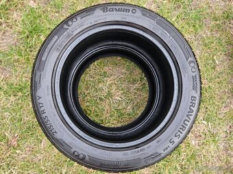 4x Letní pneu Barum Bravuris 5 HM - 215/55 R17 - 95% - 3