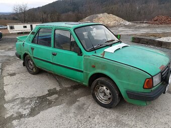 Škoda 130L - 3