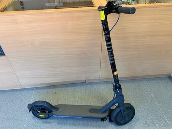 Xiaomi Mi Electric Scooter 3 elektrokoloběžka - 3