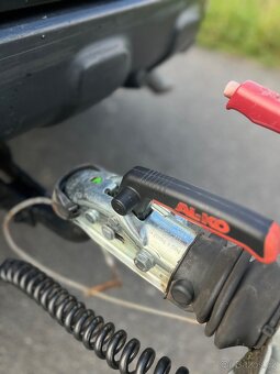 Přepravník na dva koně HOTRA po renovaci. - 3