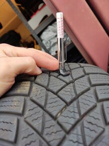 zimní kola Subaru - 6jx15" ET55, 185/60 R15 88T - 3