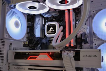 Herní PC RX 7700XT - Ryzen 5 5600 - Záruka - 3