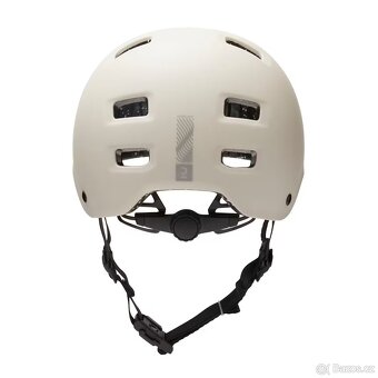Ultra lehká helma na in-line brusle a skate - 3