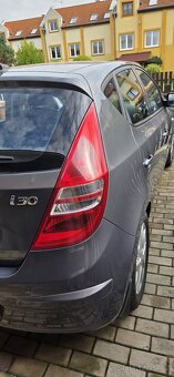 Hyundai i30 1.6 - 3