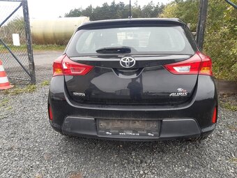 Toyota Auris - 3