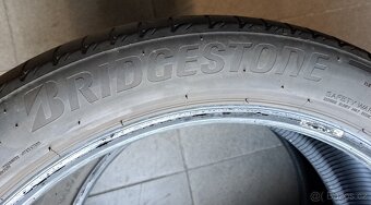 2x letní pneu Bridgestone 245/45 R20, r. 2023, runflat - 3