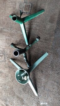 Stojany na vánoční stromeček - 3