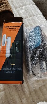 Cestovní parní žehlička - 3