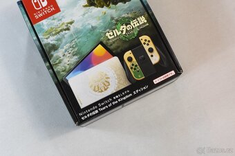 Nintendo Switch (OLED model) Zelda Tears of the Kingdom Edit - 3