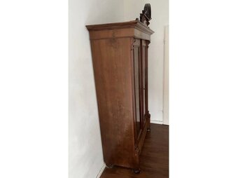 Starožitná skříň, 2643 - 3