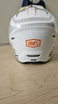 Integralní přilba 100% Status vel. L - 3