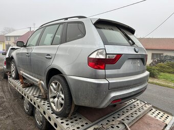 BMW x3 e83 M-paket (díly ) - 3