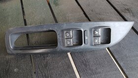 Škoda Octavia 2 - náhradní díly - 3