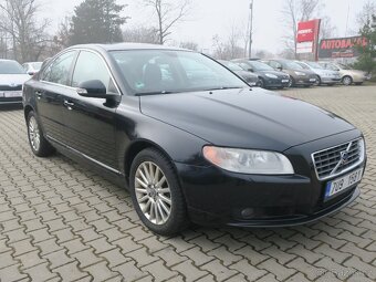 Volvo S80 3.2 i R6 175 kW - 3