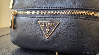 Batoh Guess Manhattan - 3