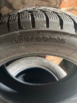 Pneu 185/60r15 zimní - 3