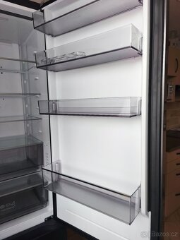 Prodám chladničku s mrazákem NOVÁ - 3