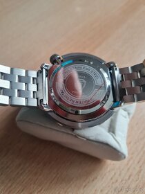 Nové, masivní hodinky Foxbox - 3