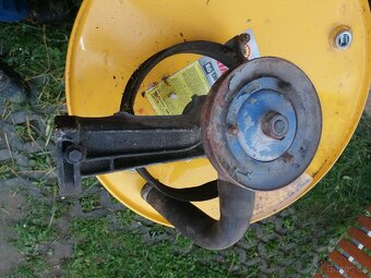 Vodní pumpa, motorek stěračů Fiat 600 - 3