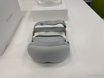 Apple Vision Pro 1TB - 3