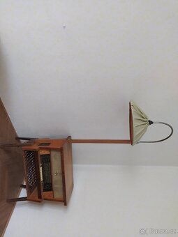 Retro rádio Tesla - 3