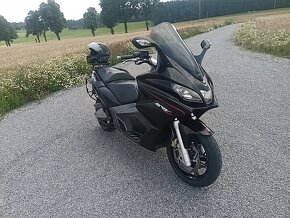 Aprilia SRV 850 - 3