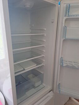 Prodám lednici Beko - 3