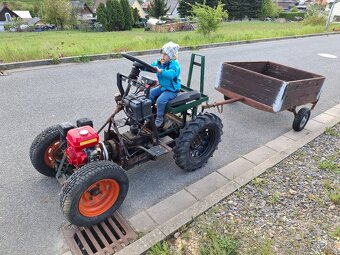 Traktůrek samodomo (nový motor) + malá vlečka - 3