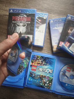 Hry na PS4 - 3