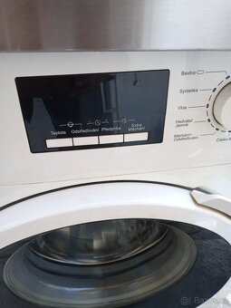 Nabízím zánovní pračku Hisense třidy A+++ 7 kg prádla - 3
