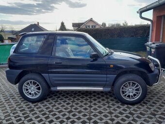 Toyota Rav4 - 3