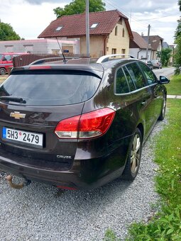 Chevrolet Cruze SW Combi 2.0 tdi 120kW rv 2012 - 3