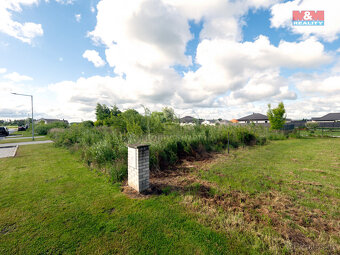 Prodej pozemku k bydlení, 700 m², Svatý Mikuláš, ul. Souběžn - 3