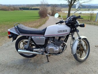 Suzuki GSX 400 - 3