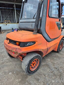 Vysokozdvižný vozík LINDE H40D nosnost 4000kg, volný zdvih - 3