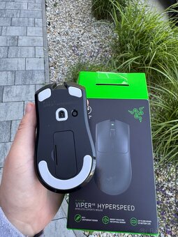Razer Viper V3 Hyperspeed - 3