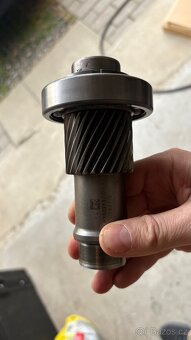 Tesla model S s LDU primární hřídel P1002887-01-A - 3