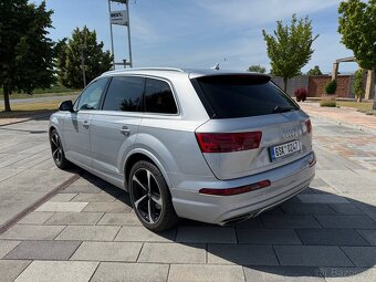Audi Q7 3.0 TDI 200kw quattro S-line,7.míst - 3
