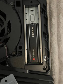 PlayStation 5 Pro + SSD 1TB + PS5 Pulse + záruka do 11/2026 - 3