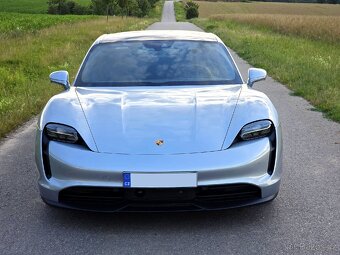 Porsche Taycan 4S Performance Plus - 3