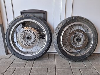 APRILIA 1000 CAPONORD 2001 - 3