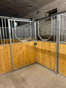 Vnitřní boxy pro koně Equimetal.cz s.r.o - 3