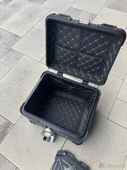 Hliníkový kufr Topcase - 3