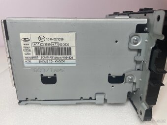 Prodám autorádio Ford 6000 CD - 3