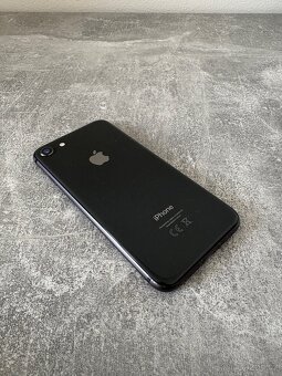 IPhone 8 - 3