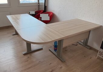 Kvalitní kancelářský stůl – světlé dřevo, masivní konstrukce - 3